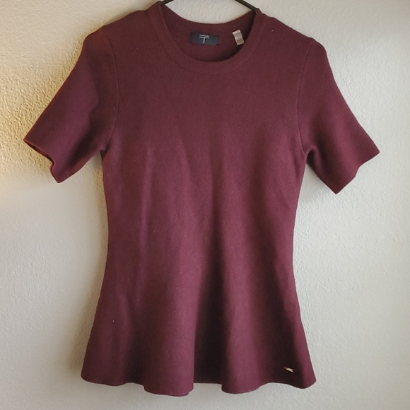 Tahari Tops - Tahari Short Sleeve Peplum Top